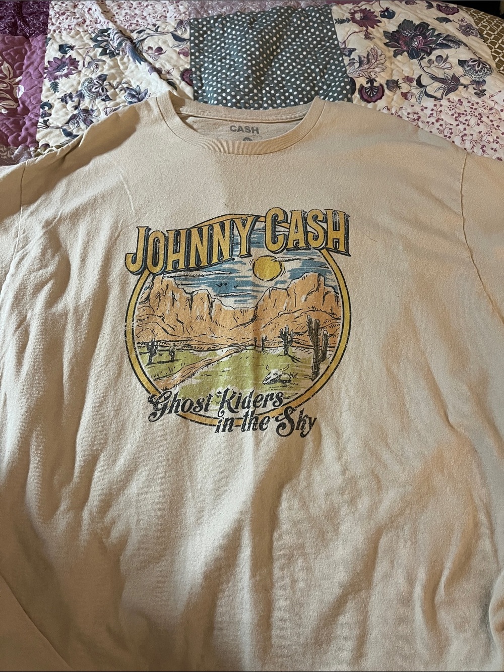 Johnny Cash Graphic Crewneck Sweatshirt - Beige